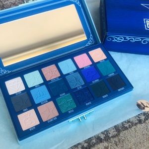 Jeffree Star Cosmetics Blue Blood palette